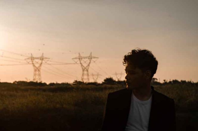 Mikha Angelo – Run