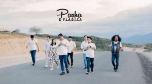 Pasha & Fladica – Menagis Lagi