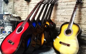 Sejarah Gitar Dari Zaman Kuno Hingga Jadi Ikon Musik Kekinian