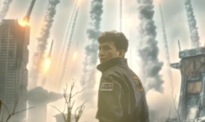 Megah dan Menyentuh! Dimas Senopati Isi OST Film Pelangi di Mars Lewat MV “Come Back to Me”