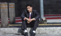 Adrian Khalif Rilis “2001x”, Lagu Tentang Hubungan Toxic Tapi Susah Pisah